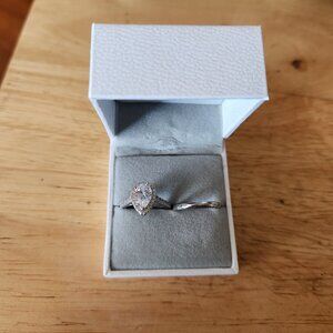 Womens Size 5 Moissanite 1 Karat Wedding Set